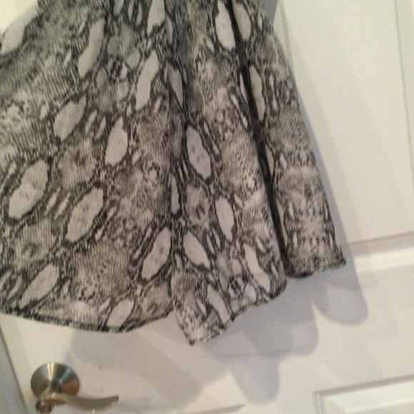 Final touch small shorts jumpsuit - Picture 2 of 6